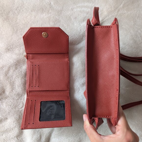 3/$30 Steve Madden Mini purse and wallet set - Picture 3 of 7